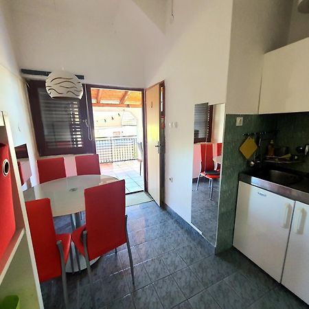 Unique Apartments มาลินสกา ภายนอก รูปภาพ