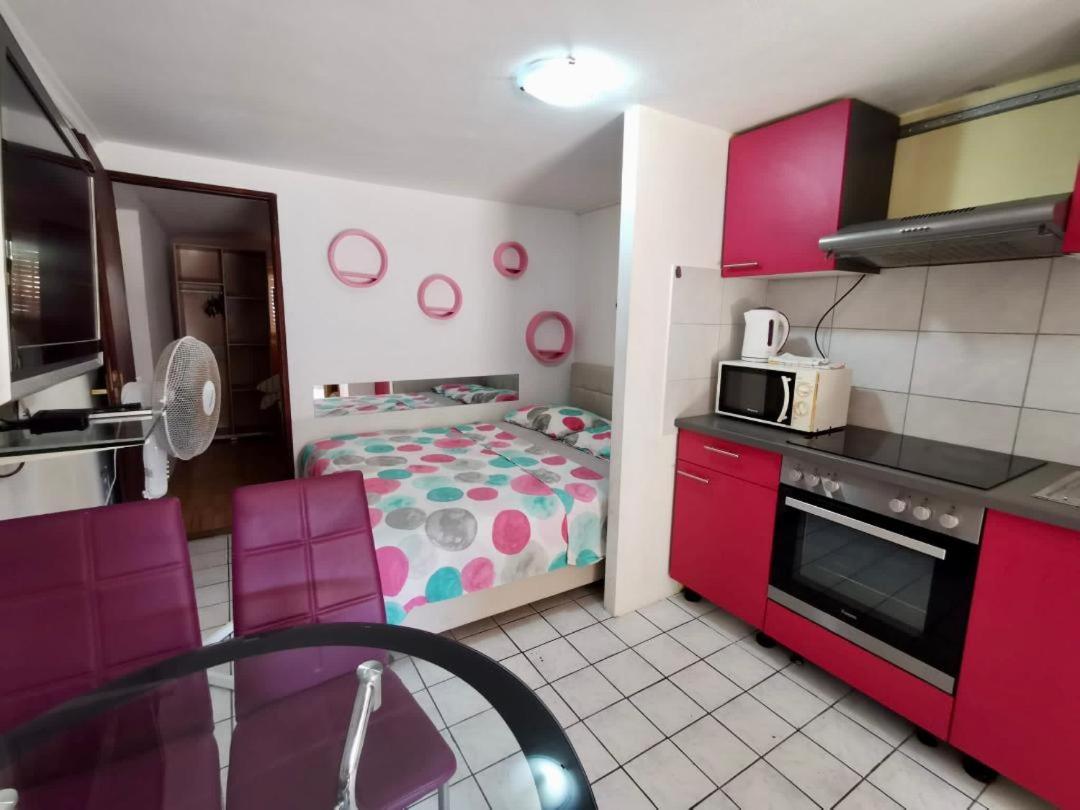 Unique Apartments มาลินสกา ภายนอก รูปภาพ