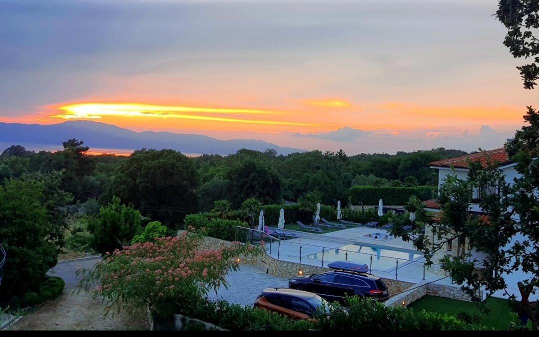 Unique Apartments มาลินสกา ภายนอก รูปภาพ